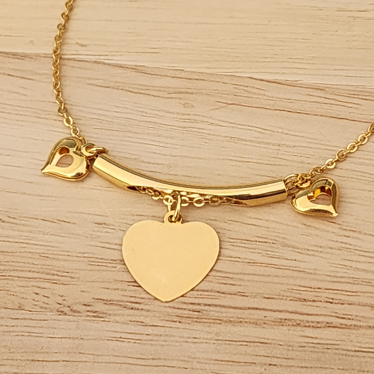 PULSEIRA DOURADA CORAÇÃO LISO