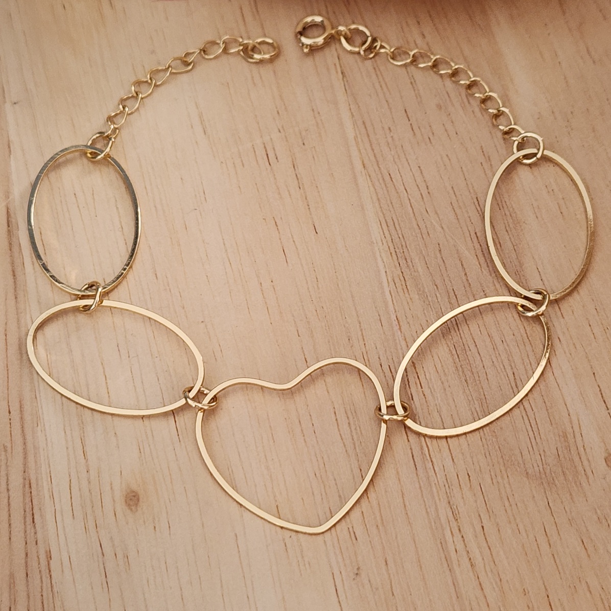 PULSEIRA ELOS OVAIS E CORAÇÃO VAZADO