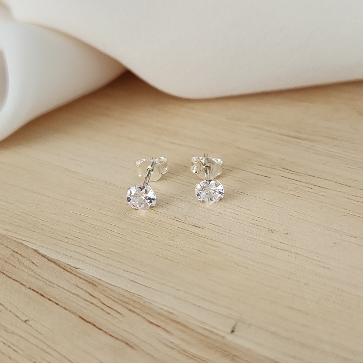 BRINCO PRATA 925 ZIRCÔNIA CRISTAL
