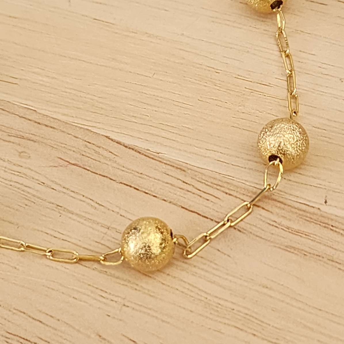 PULSEIRA  BOLAS FOSCAS 18CM