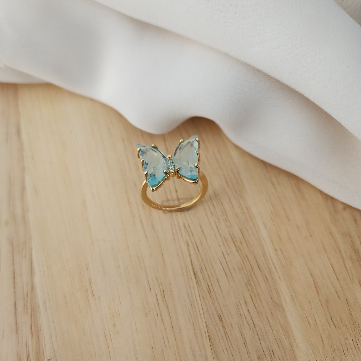 ANEL DOURADO BORBOLETA AZUL
