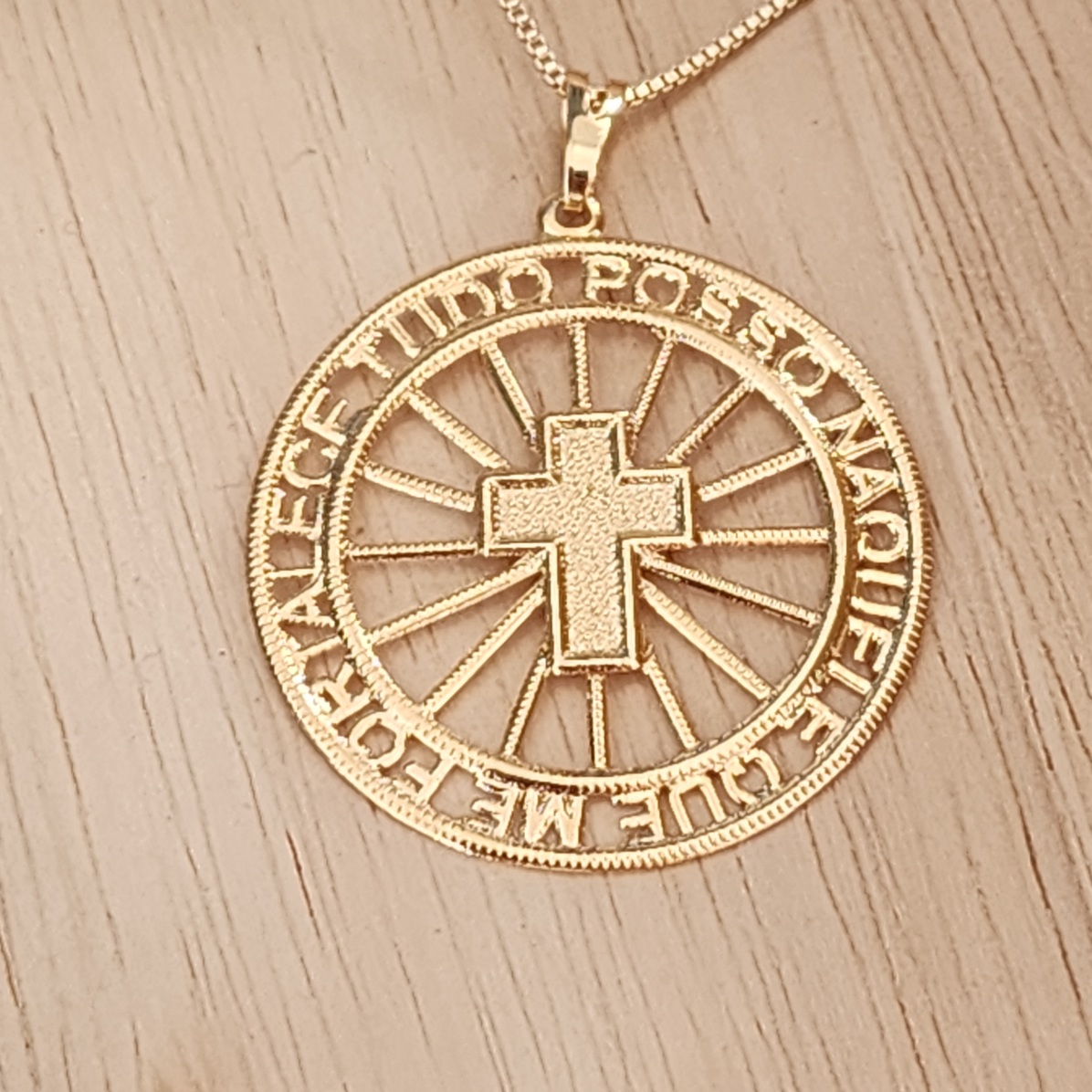 COLAR VENEZIANA TUDO POSSO NAQUELE QUE ME FORTALECE
