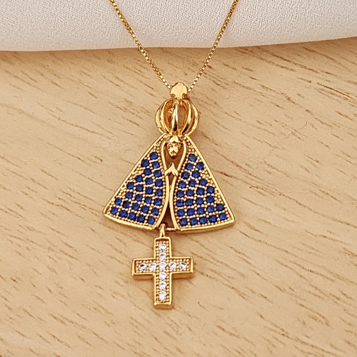 COLAR VENEZIANA PINGENTE NOSSA SENHORA APARECIDA 45 CM