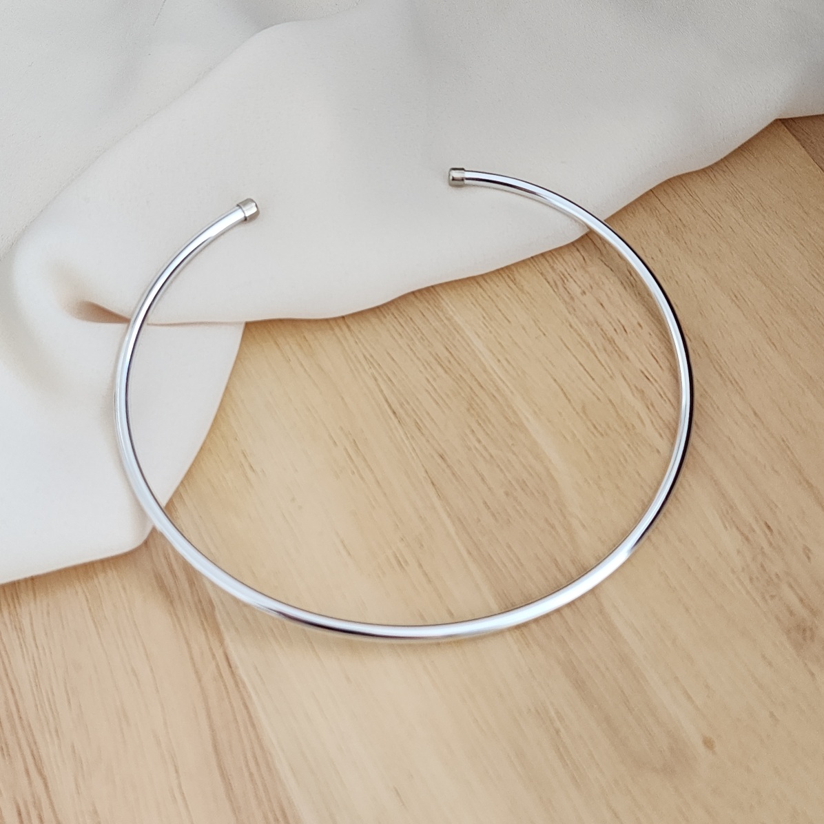 COLAR GARGANTILHA CHOKER TUBO PRATA