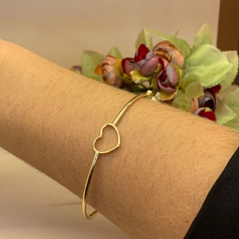 BRACELETE CANO COM CORAÇÃO VAZADO