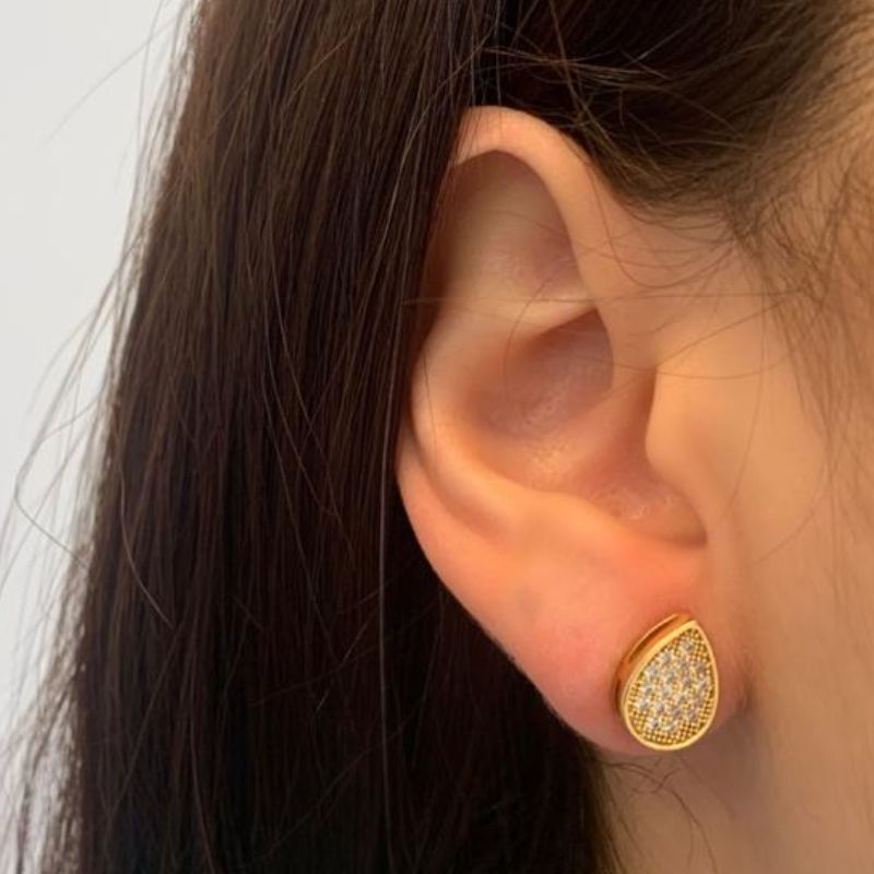 BRINCO GOTA CRAVEJADA BRINCO GOTA CRAVEJADA