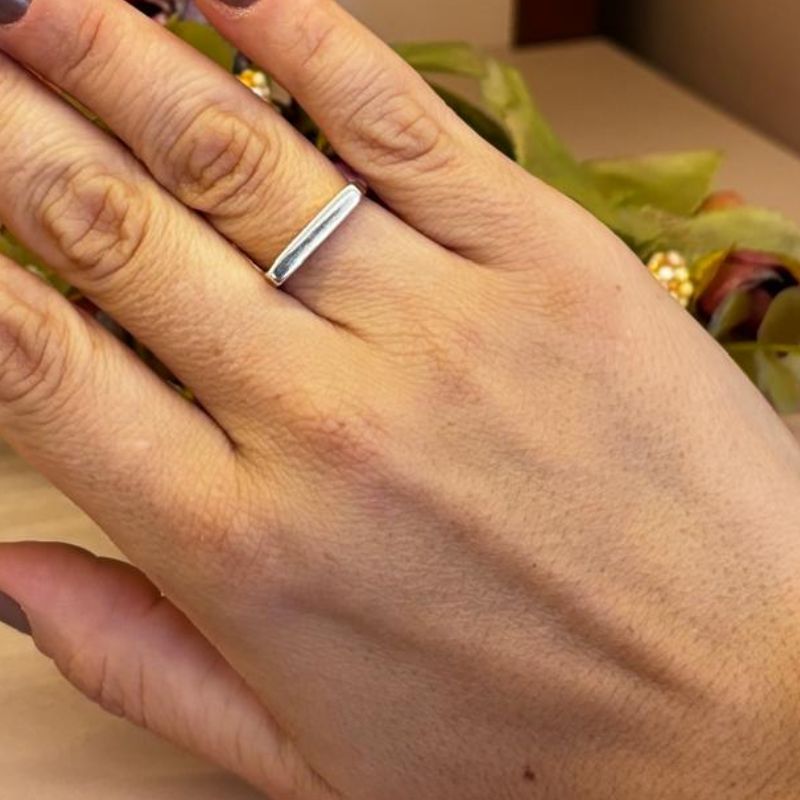 ANEL BORDA QUADRADA LISA ANEL BORDA QUADRADA LISA