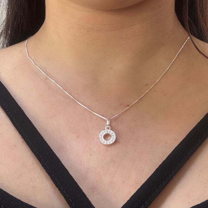 COLAR CÍRCULO CRAVEJADO