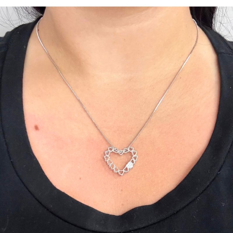 COLAR CORAÇÕES VAZADOS UNIDOS