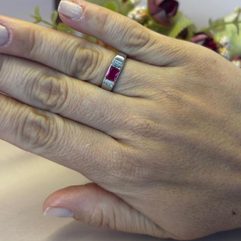 ANEL ZIRCÔNIA RETANGULAR