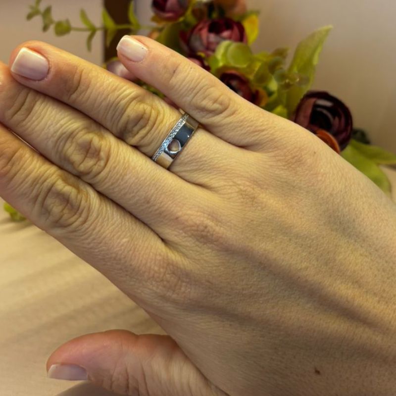 ANEL ALIANÇA CRAVEJADO CORAÇÃO