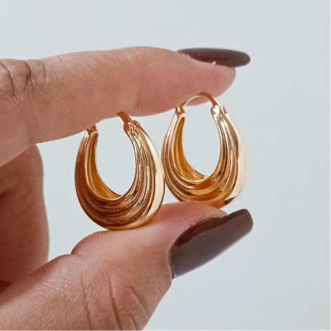 Argola Trabalhada Lateral