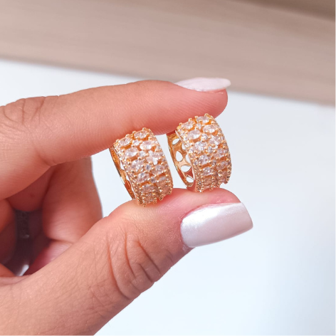 Brinco Argola Média Cravejada