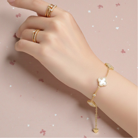 Pulseira Trevos em Madrepérola