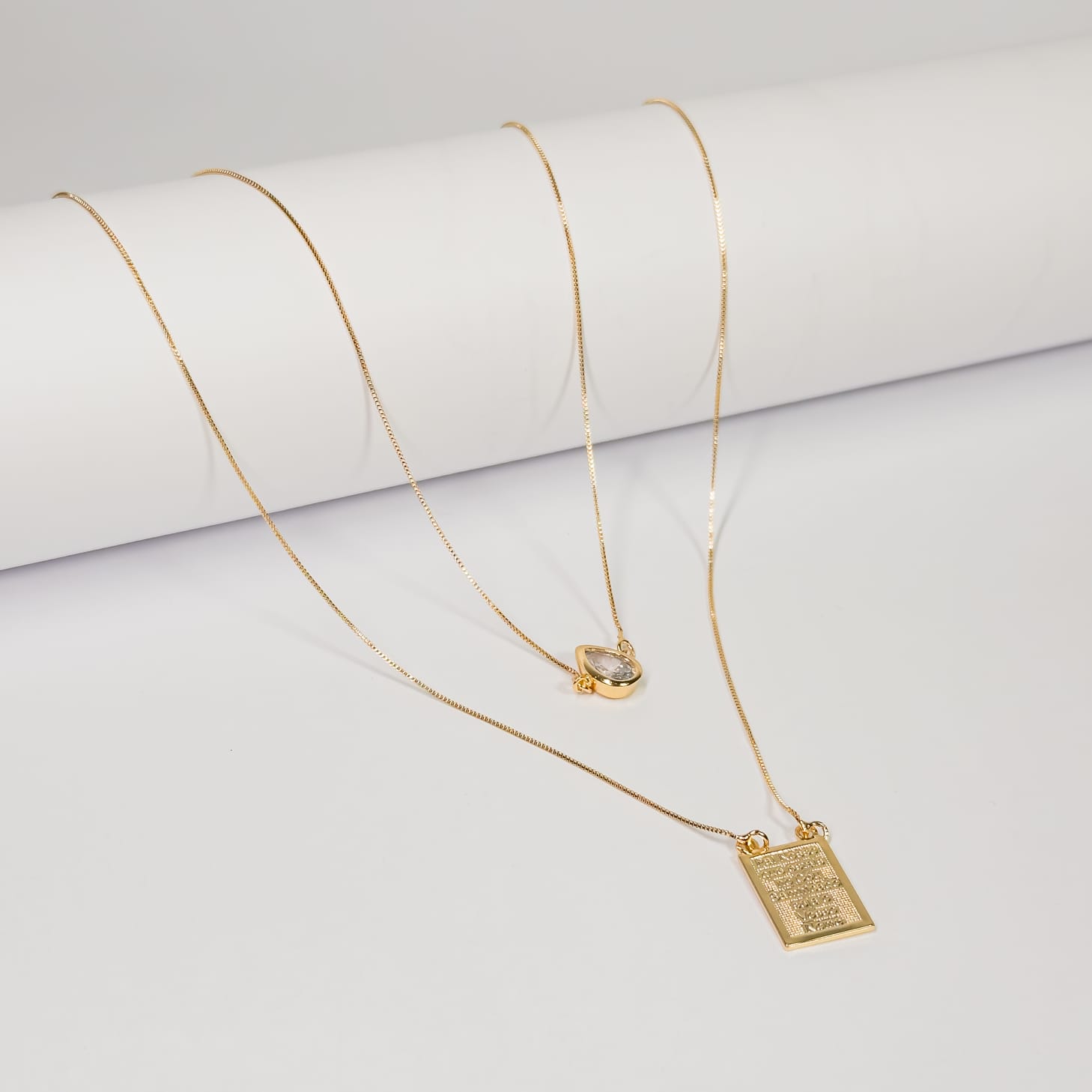 Escapulário o senhor é meu pastor e nada me faltará com gota cristal banhado a ouro 18k 60cm