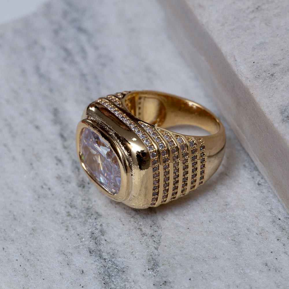 CONJUNTO BRINCO E ANEL CRAVEJADO COM ZIRCÔNIAS E PEDRA CRISTAL BANHO OURO 18K