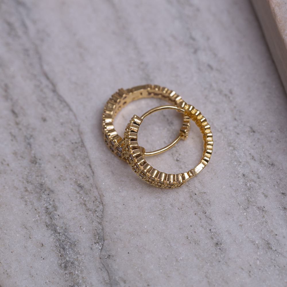 BRINCO ARGOLA ZIRCONIA CRAVEJADA