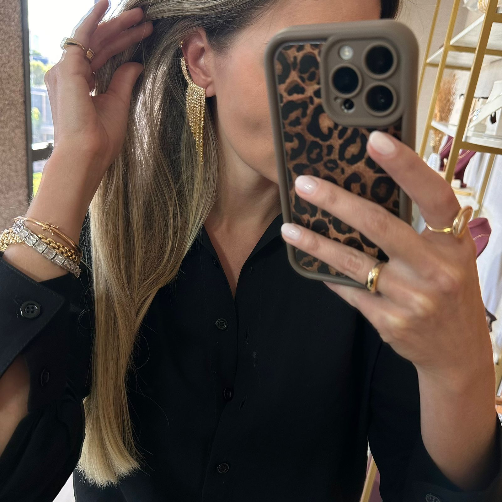 BRINCO EAR CUFF FESTA FRANJA COM ZIRCÔNIAS BANHO OURO 18K