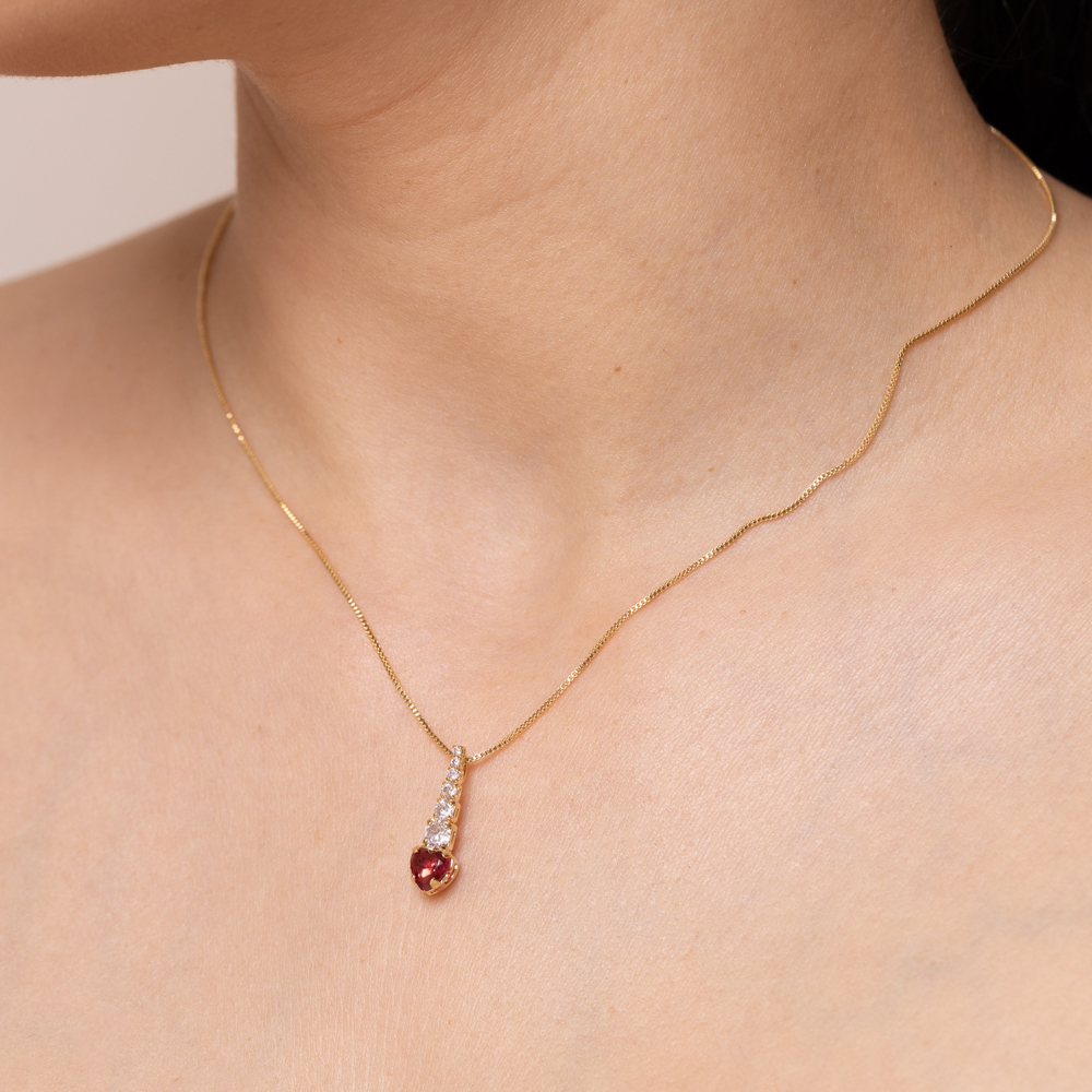 CONJUNTO CORAÇÃO PALITO COM ZIRCÔNIA VERMELHO RUBI BANHO OURO 18K