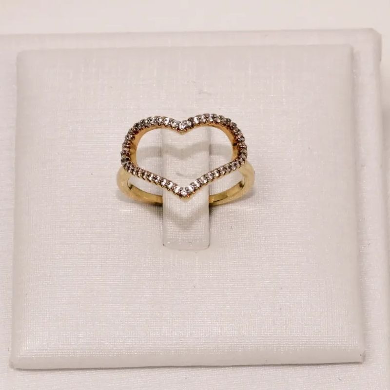 ANEL CORAÇÃO VAZADO ZIRCÔNIA CRISTAL