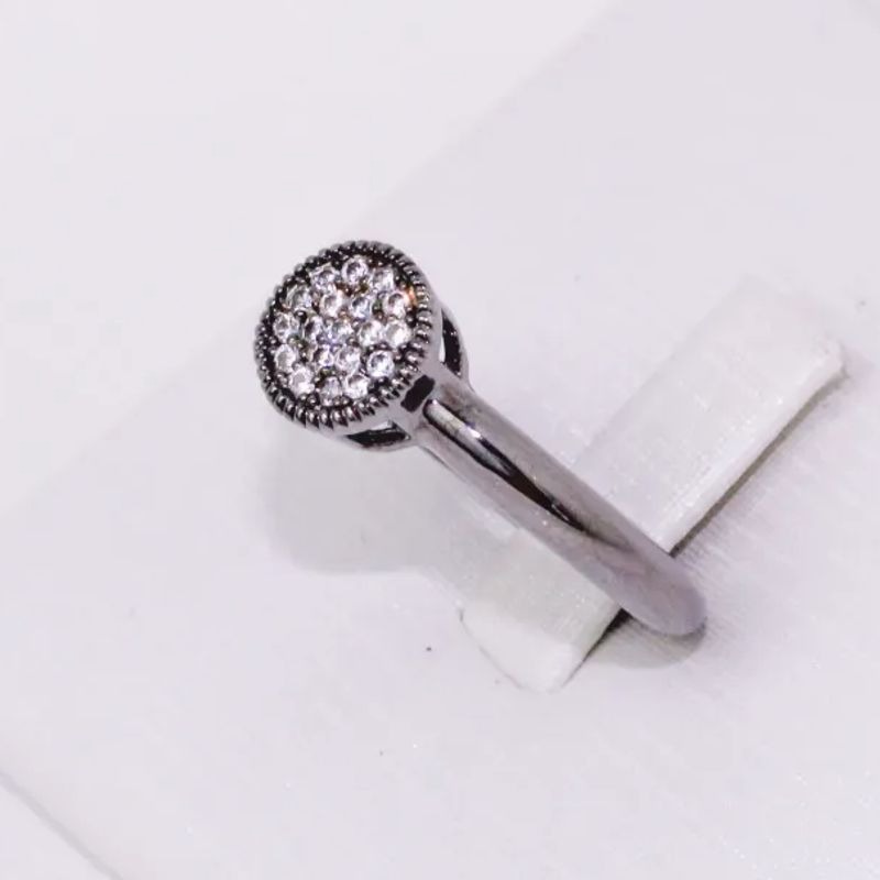 ANEL CHUVEIRINHO CRAVEJADO COM ZIRCÔNIA CRISTAIS BANHO RÓDIO NEGRO