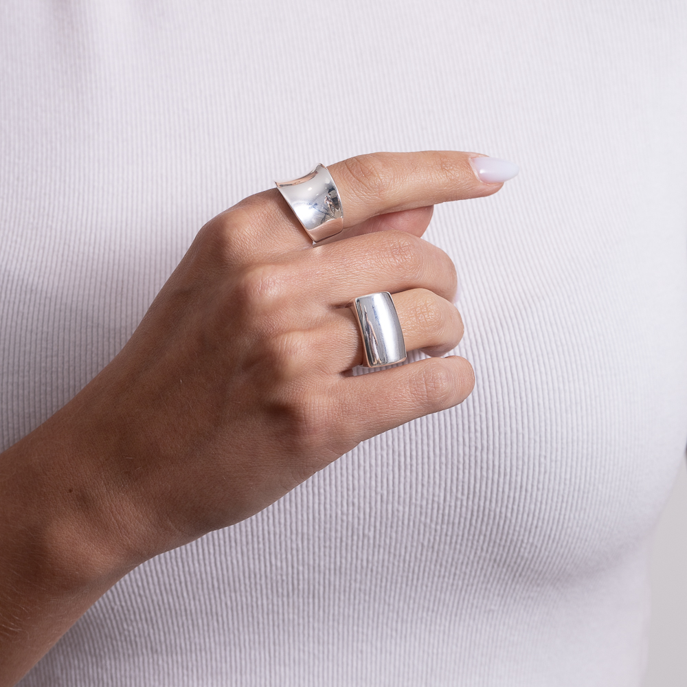 ANEL LISO GRANDE BANHO PRATA ANEL LISO GRANDE BANHO PRATA