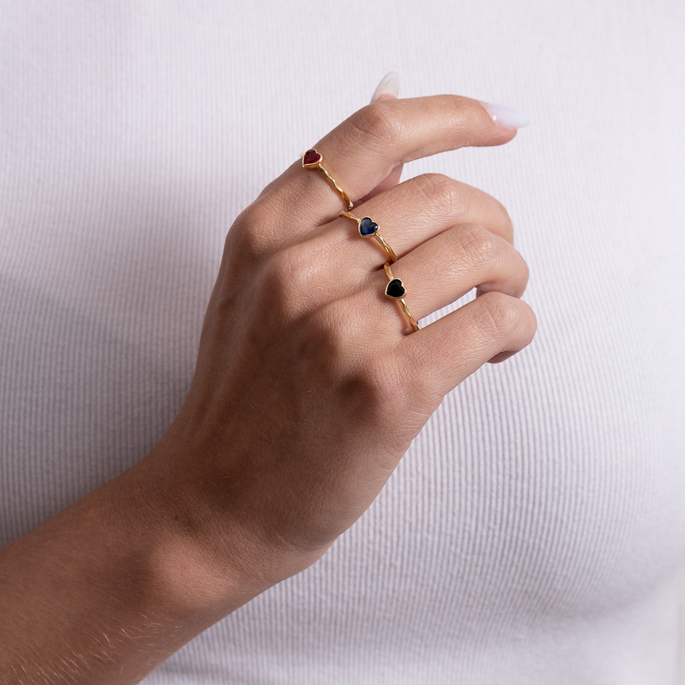 ANEL REGULÁVEL CORAÇÃO COM PEDRA AZUL BANHO OURO 18K ANEL REGULÁVEL CORAÇÃO COM PEDRA AZUL BANHO OURO 18K