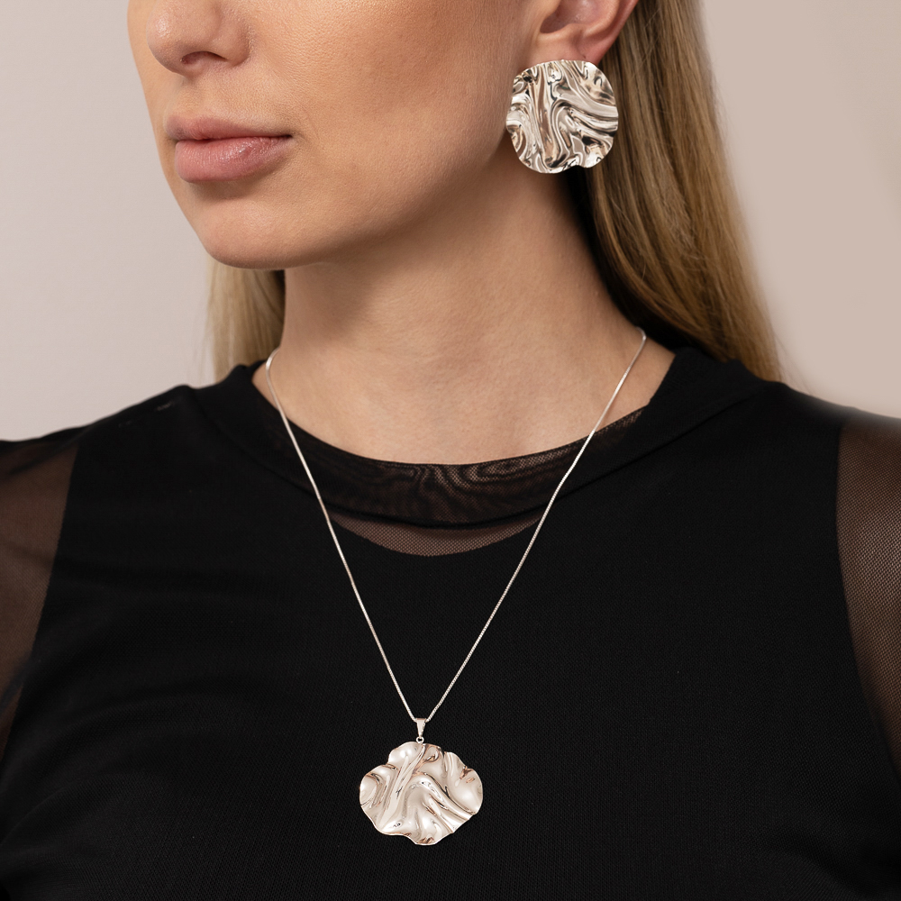 CONJUNTO ORGÂNICO ESFERA GRANDE AMASSADA BANHO PRATA