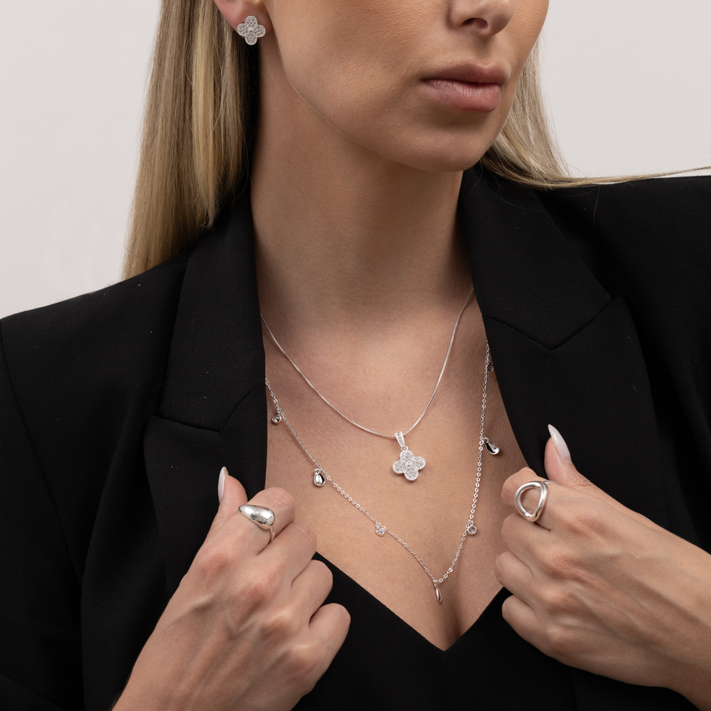 CONJUNTO VIRGÍNIA COM ZIRCÔNIAS CRISTAIS CRAVEJADAS BANHO PRATA