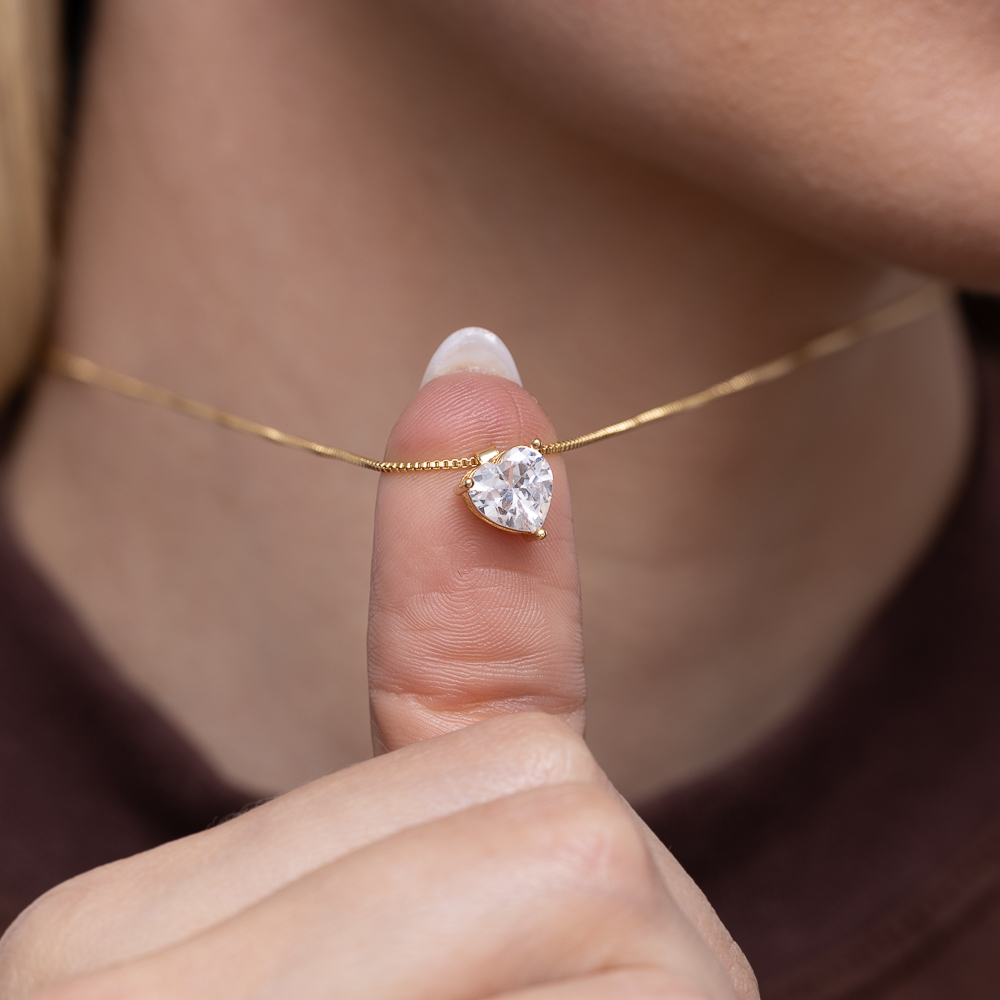 CONJUNTO CORAÇÃO PONTO DE LUZ CRISTAL BANHO OURO 18K