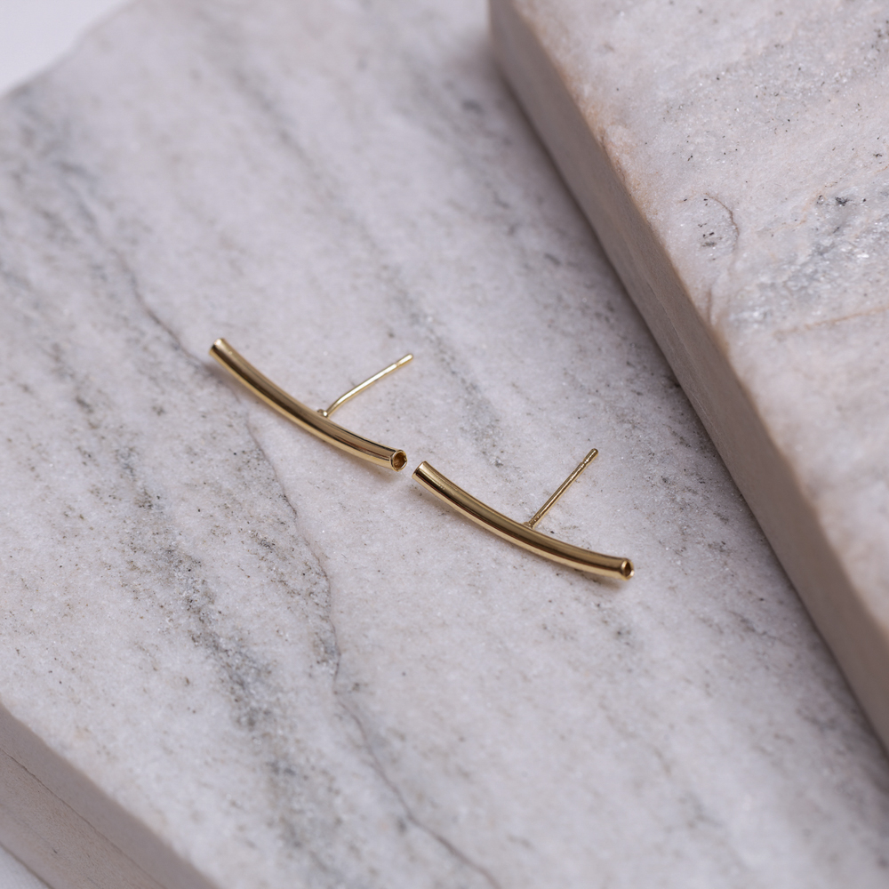 BRINCO TUBINHO M BANHO OURO 18K BRINCO TUBINHO M BANHO OURO 18K