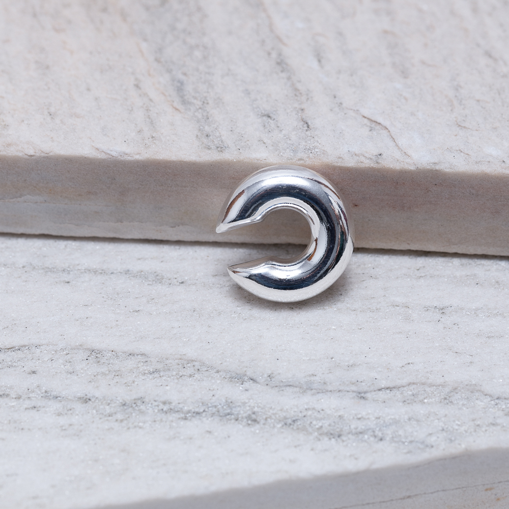 BRINCO FAKE ABAULADO BANHO PRATA