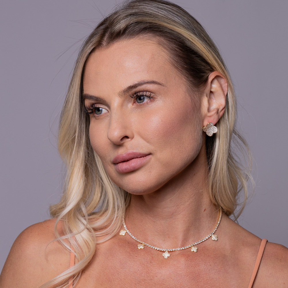 CHOKER RIVIERA COM VIRGINIA PUFFER CRAVEJADA BANHO OURO 18K