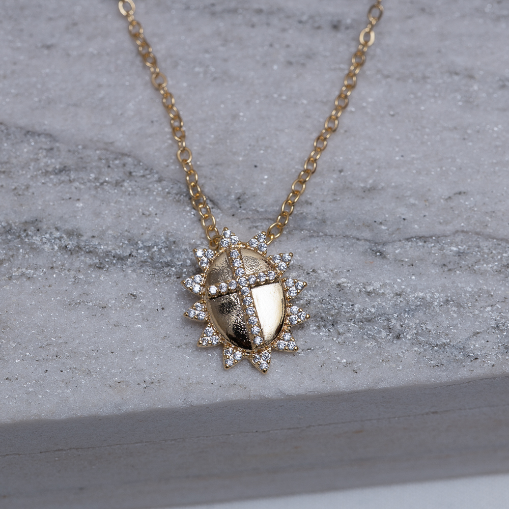 COLAR CORRENTE DUPLA COM PÉROLA E CRUZ BANHO OURO 18K