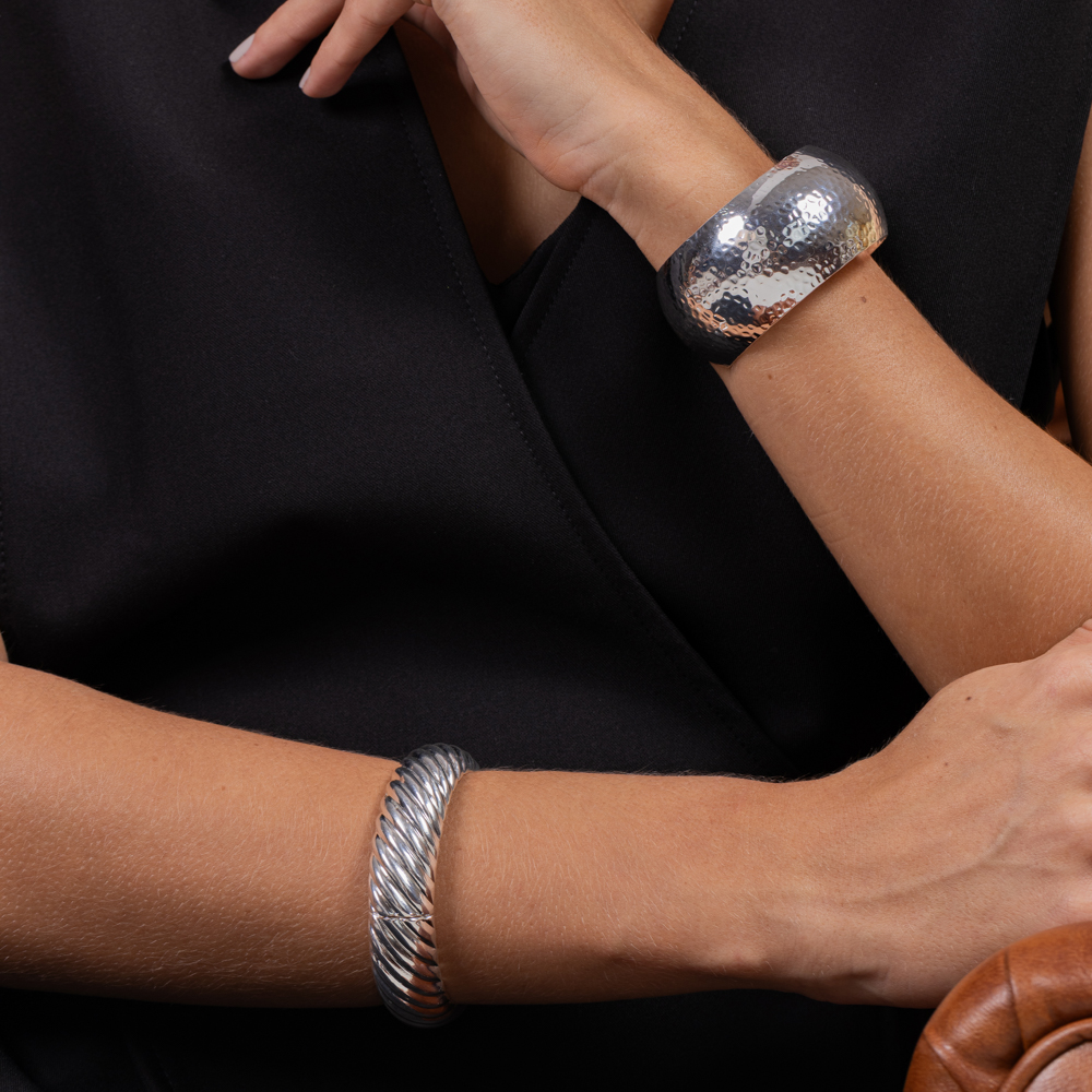 BRACELETE LARGO TRABALHADO G BANHO PRATA