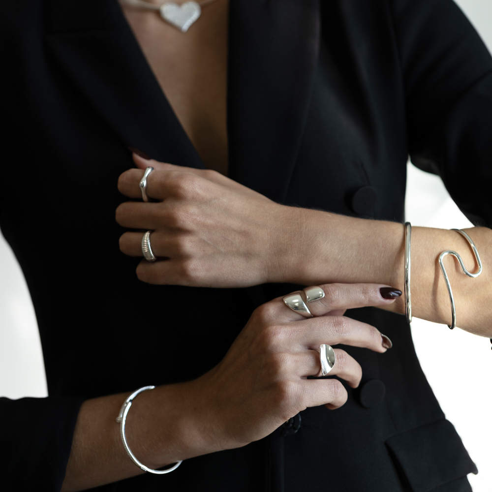 BRACELETE QUADRADO LISO BANHO PRATA