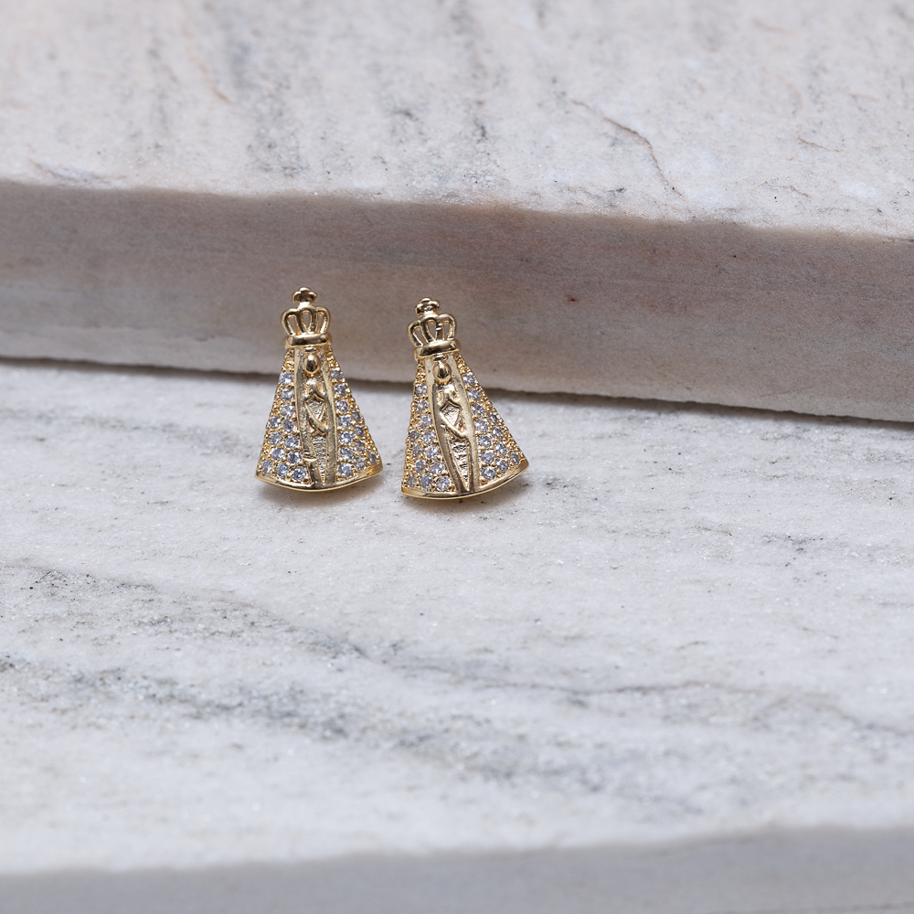 BRINCO NOSSA SENHORA CRAVEJADA BANHO OURO 18K