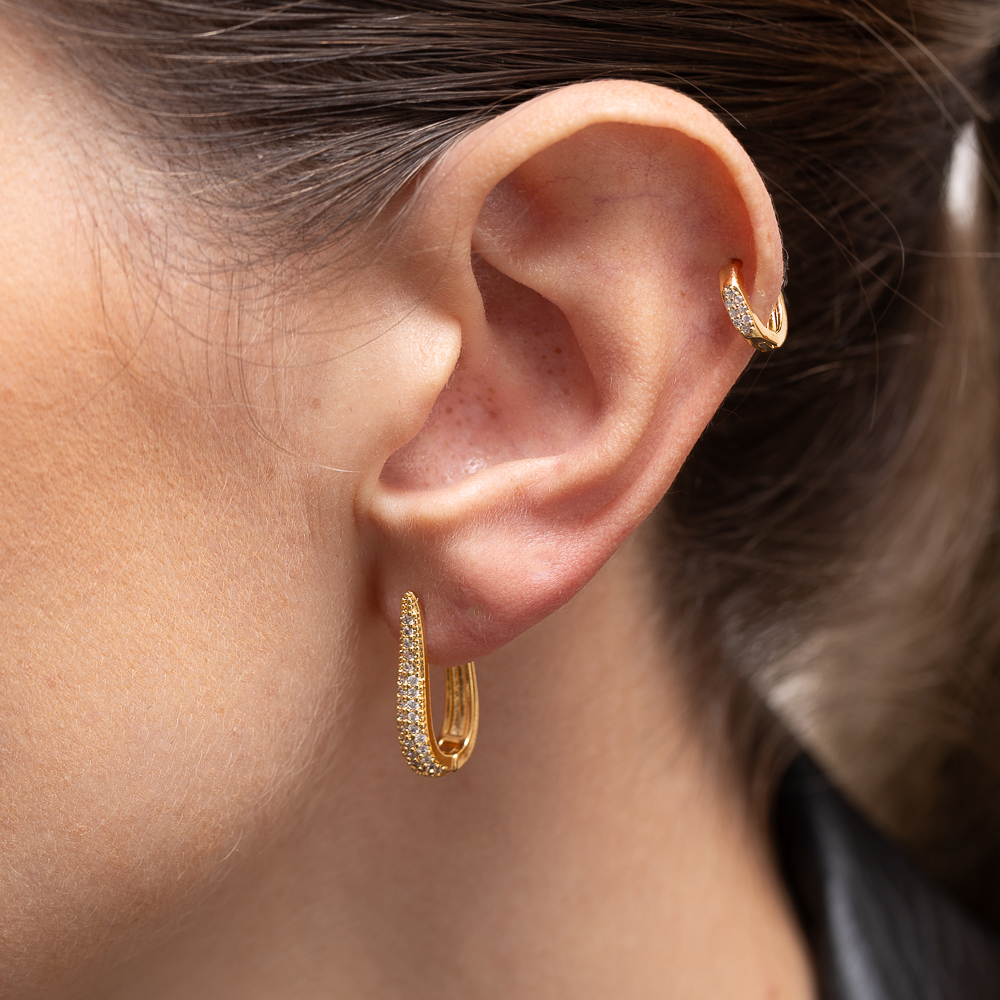 BRINCO ARGOLA HARPA CRAVEJADA BANHO OURO 18K