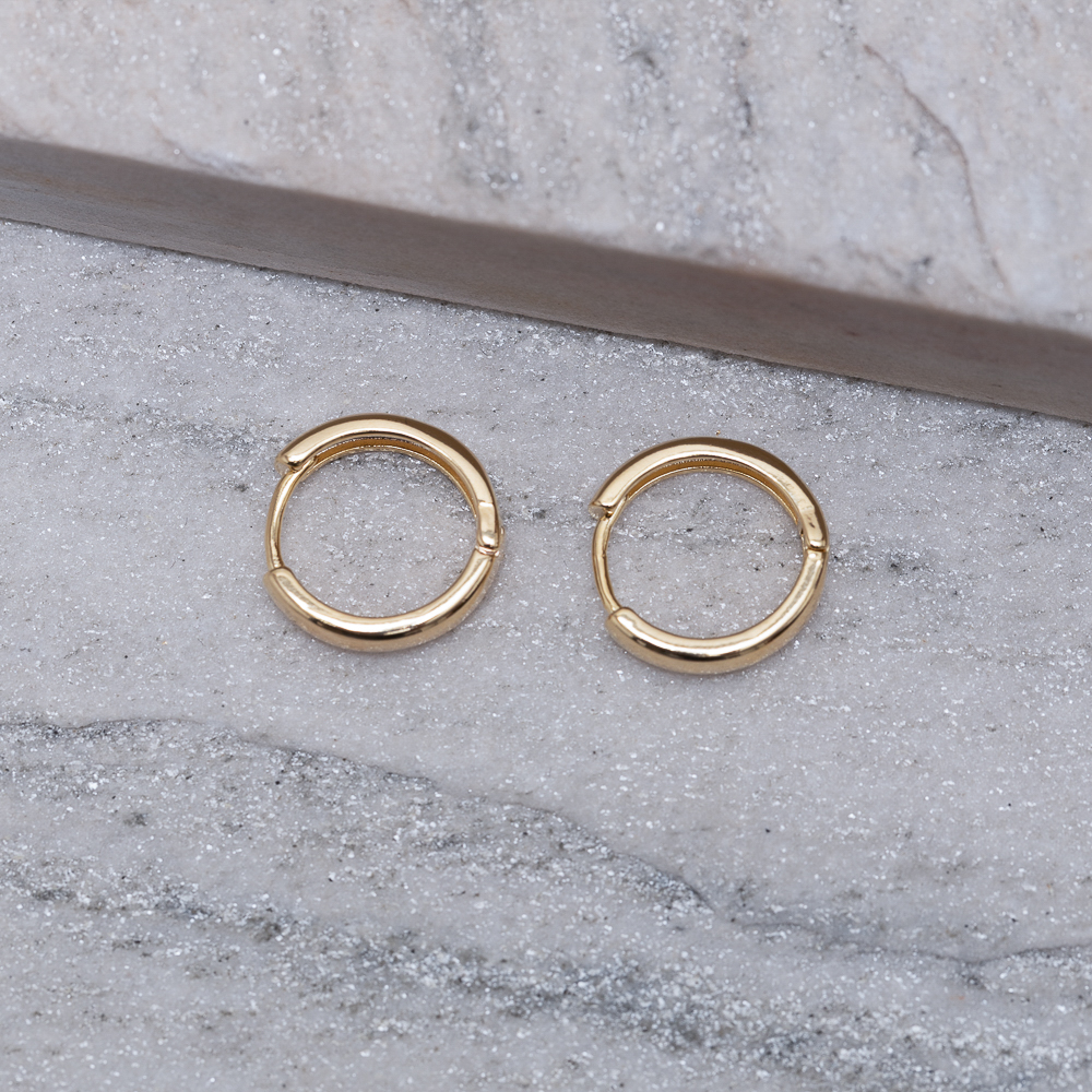 BRINCO ARGOLA LISA G BANHO OURO 18K