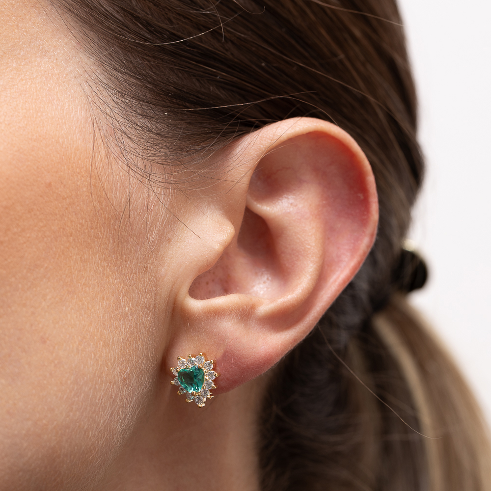 BRINCO CORAÇÃO P COM PEDRA VERDE TIFFANY BANHO OURO 18K