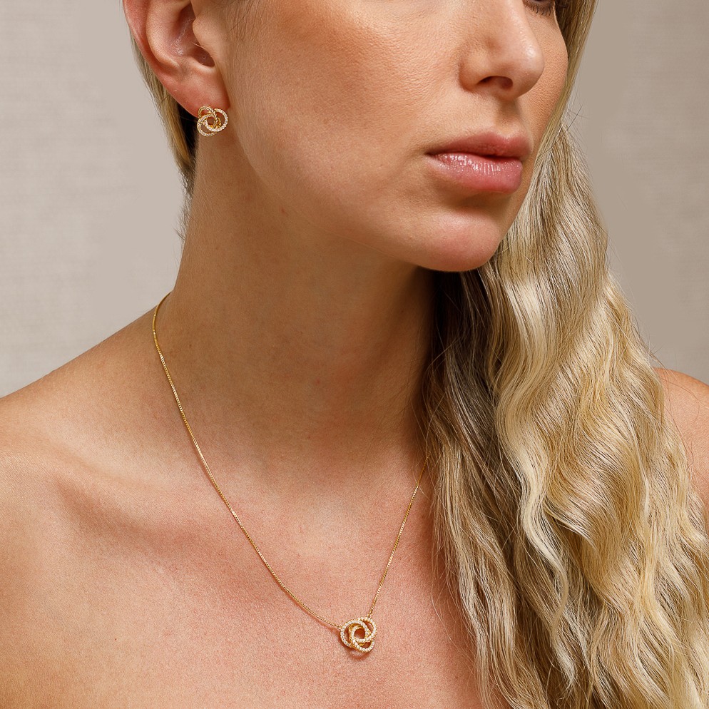 CONJUNTO CÍRCULO TRIPLO CRAVEJADO BANHO OURO 18K