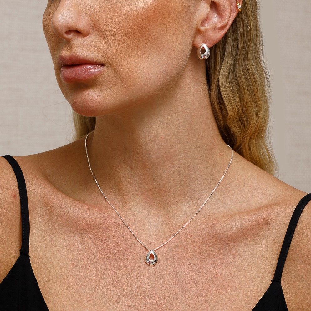 CONJUNTO GOTINHA VAZADA BANHO PRATA