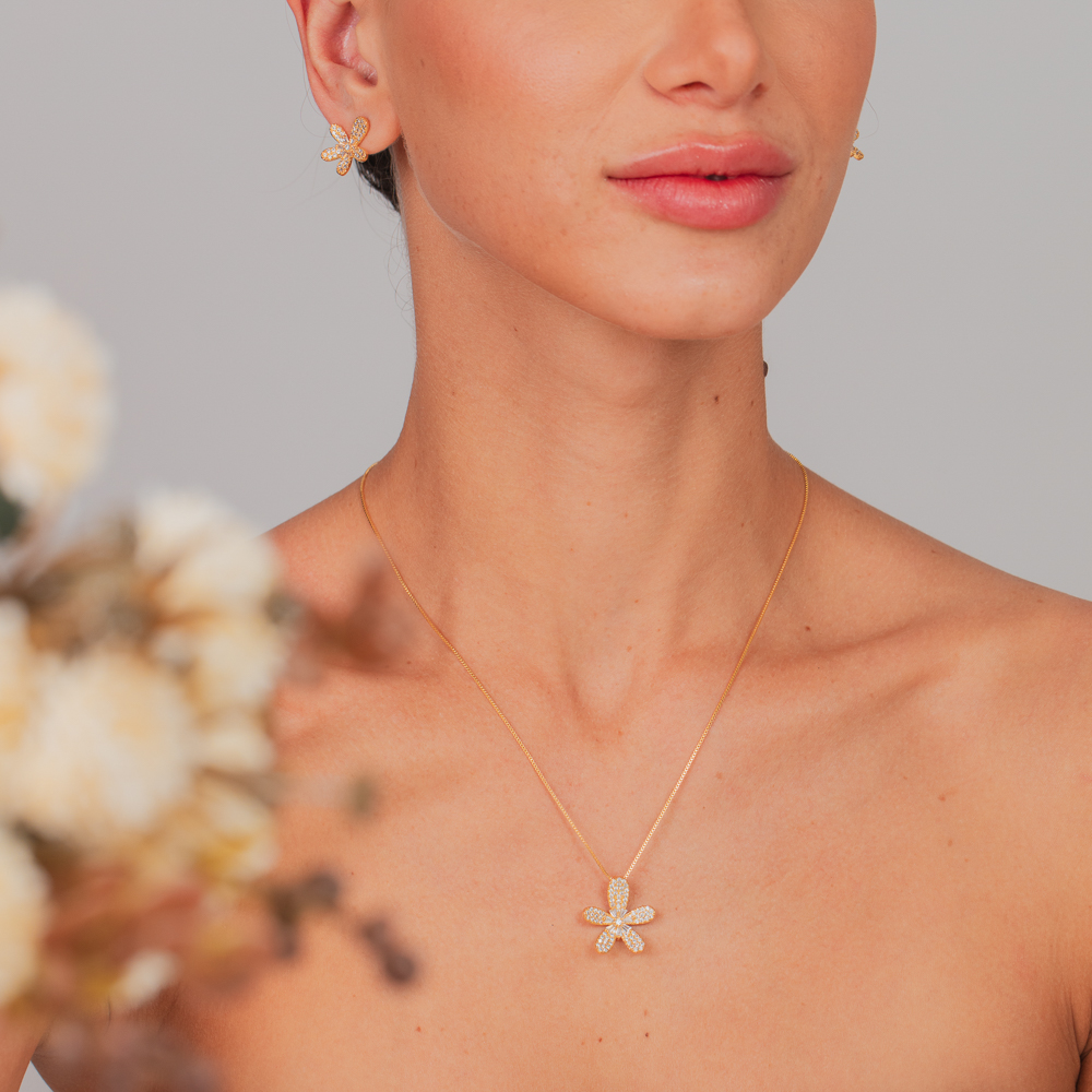 CONJUNTO FLOR DE GÉRBERA BANHO OURO 18K