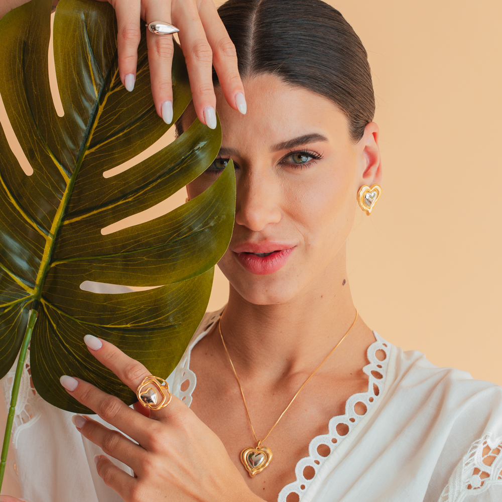 CONJUNTO FLOR DE MAGNÓLIA COM RÓDIO BRANCO BANHO OURO 18K