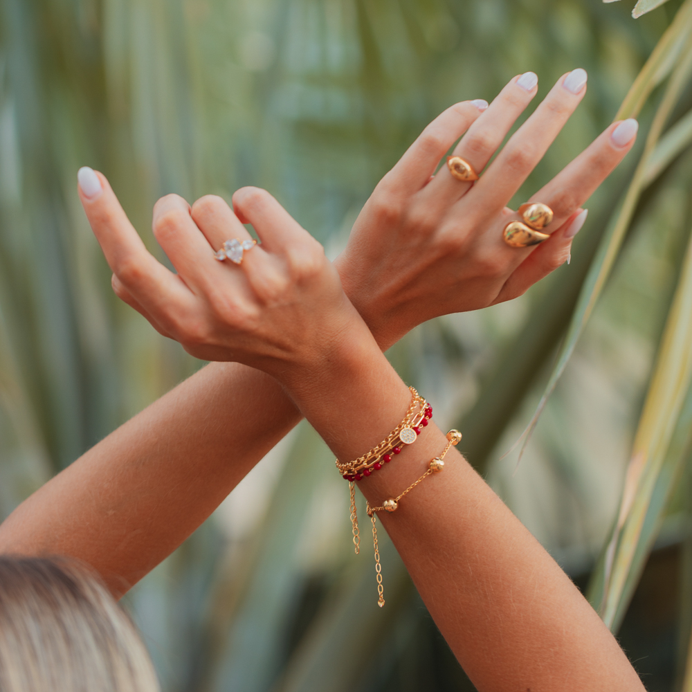 PULSEIRA CORRENTE DUPLA COM CÍRCULO CRAVEJADO BANHO OURO 18K