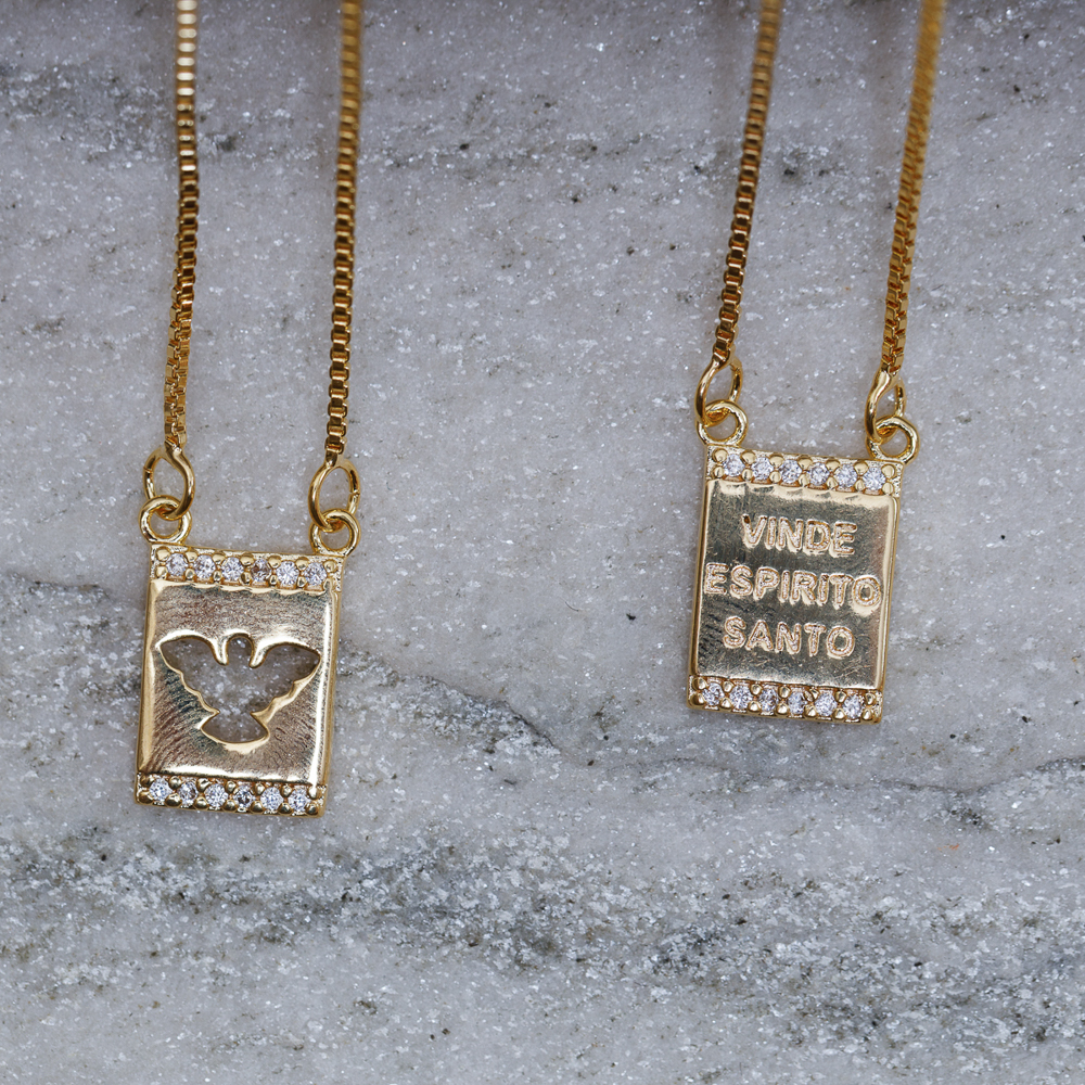 COLAR ESCAPULÁRIO M ESPÍRITO SANTO BANHO OURO 18K