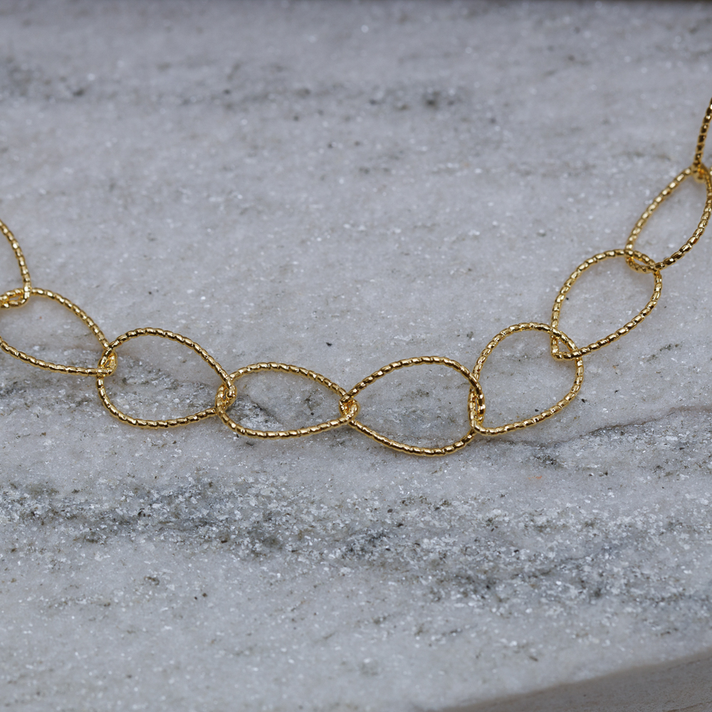 CHOKER ELOS GOTINHAS TRABALHADAS BANHO OURO 18K