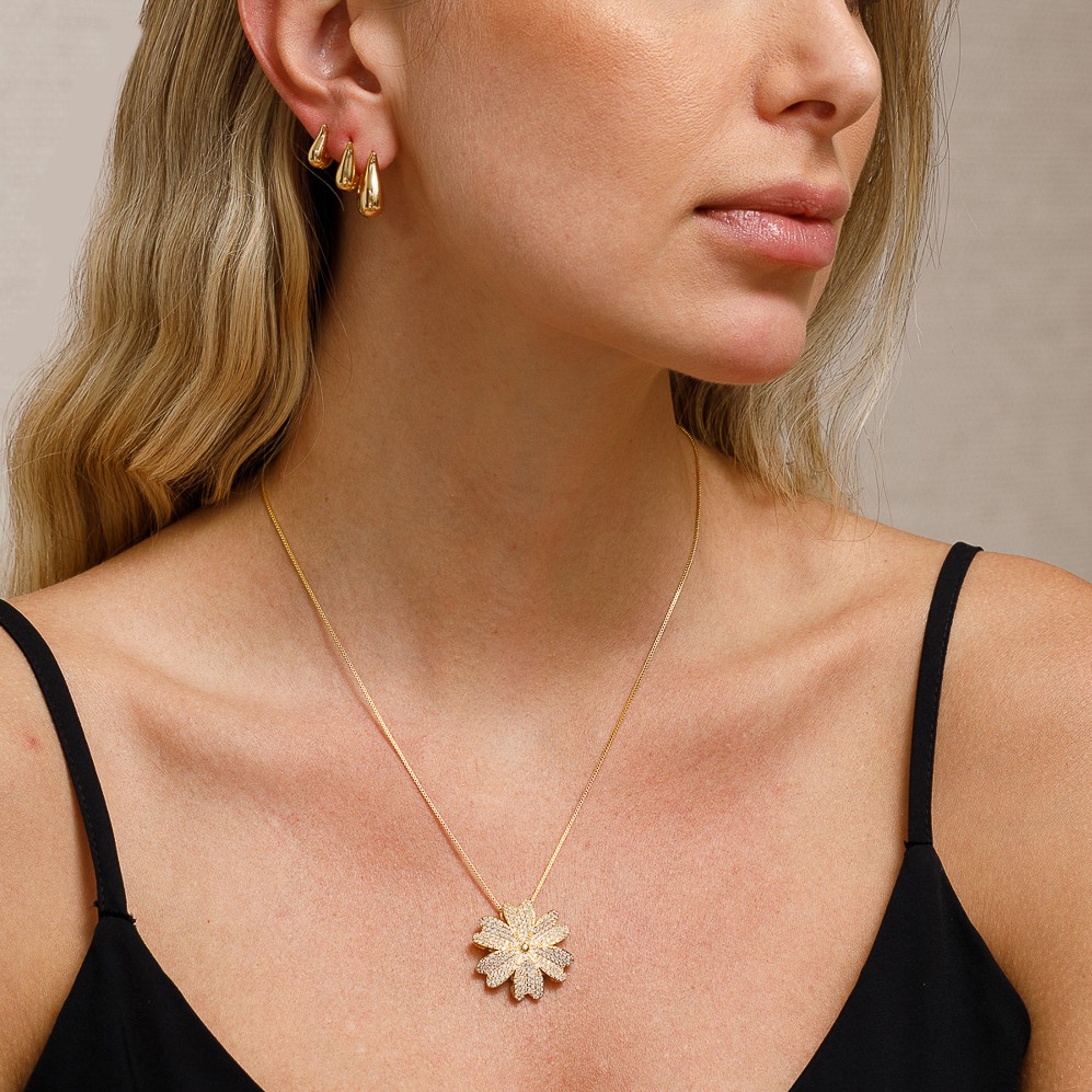 COLAR FLOR DE LANTANA CRISTAL BANHO OURO 18K