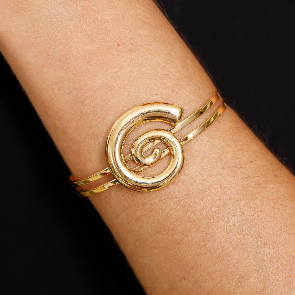 BRACELETE CONCHA ESPIRAL BANHO OURO 18K