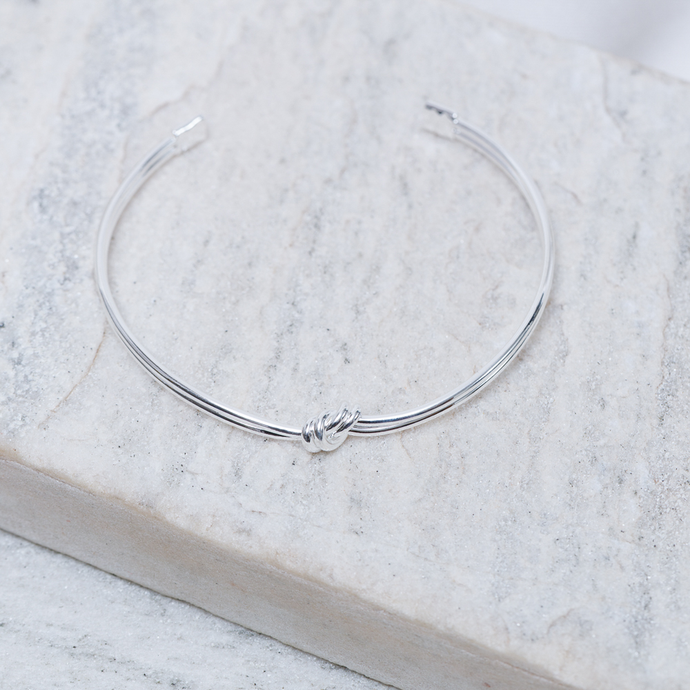 BRACELETE NÓZINHO P BANHO PRATA